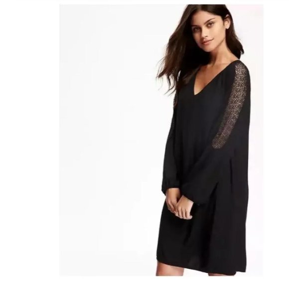 Old Navy Small Long Lace Crochet Sleeve Crewneck Shift Dress NEW WITH TA… - Picture 1 of 9